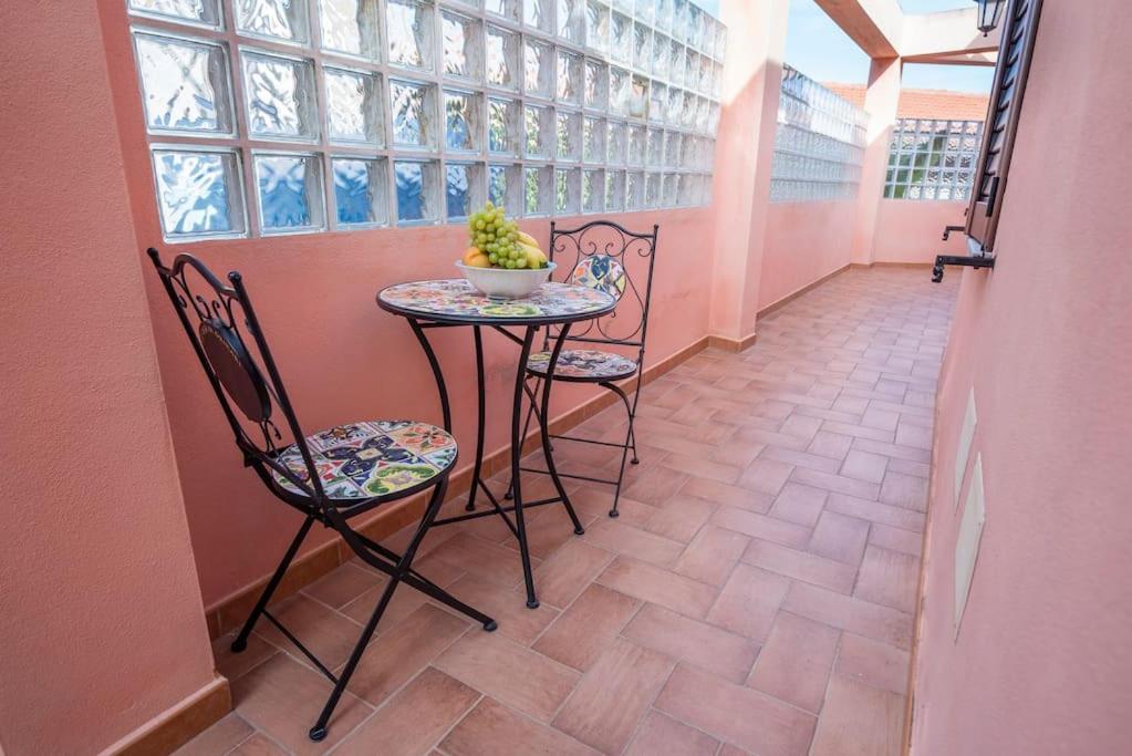 La Casa Di Orimari Apartman SantʼAntìoco Kültér fotó